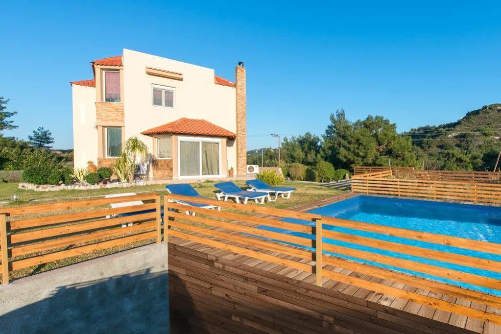 Natura House *